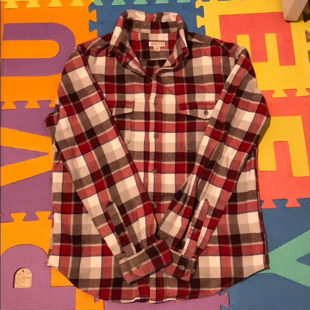➡️2 For 15 Merona Buttons Down Shirt